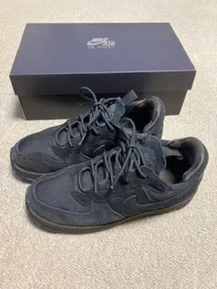 NIKE AIR FORCE 1 WILD