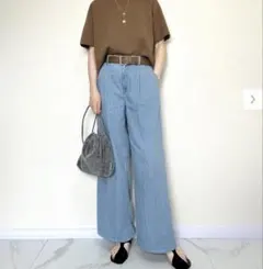 GU ジーユー ライトデニムベルテッドワイドパンツ　丈長めのサムネイル
