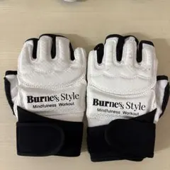 Burnesstyle グローブとシューズ セット - メルカリ