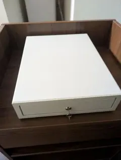 【釣り銭入れとして】ホワイトキャッシュドロア　鍵付き