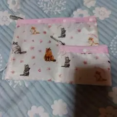 MAQUIA　4月号　付録　レスポートサック　ネコ柄　フラットポーチ