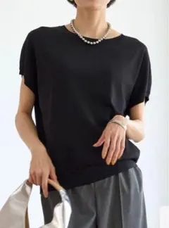 UNFILO 定番の夏のニットTシャツ　M 黒　極美品