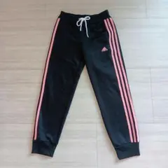 adidasアディダス　 ジャージ ブラック　ピンクストライプ　サイズ140