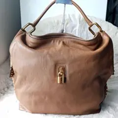 MARC JACOBS　ワンショルダー　肩掛け　革鞄　トートバック　スタッズのサムネイル