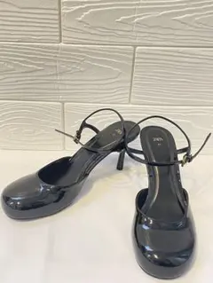 ZARAハイヒール　エナメル　スリングバックシューズ 24cm