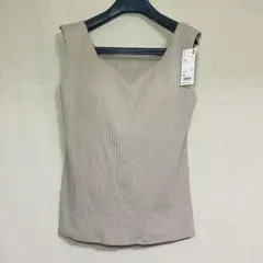 新品　UNIQLO ユニクロ　ワイドリブ　スクエアネック　ブラタンクトップ