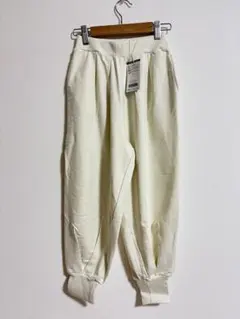 ブリーズ　パンツ　長ズボン　140