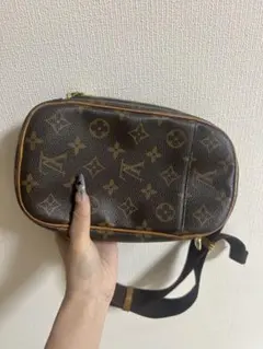 LouisVuittonモノグラムショルダーバッグポシェットガンジュM51870