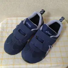 アシックス　ゴアテックススニーカー(21cm)