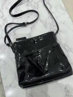 GUESS レザーバッグ