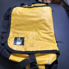 THE NORTH FACE イエローバックパック
