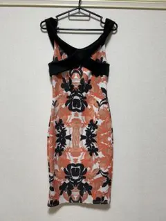 キャバドレス　オフショル