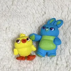 ダッキー&バニー　マスコット　ガチャ　ディズニー　トイストーリー