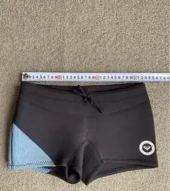 ROXY ウェットスーツ ボトムス ショートパンツのサムネイル