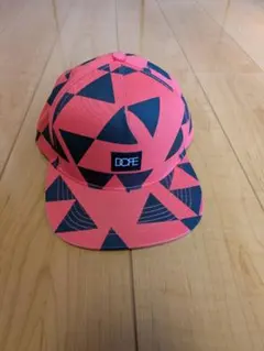 DOPE キャップ トライアングル柄