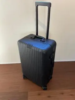 グリフィンランド　スーツケース　キャリーケース Mサイズ