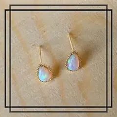 a511I【オーロラ⭐️】オパールピアス　K18GP ミニサイズ　エレガント