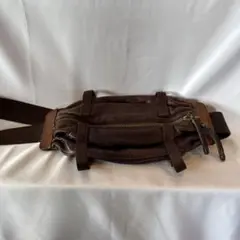 ブラウンレザー ボディバッグ