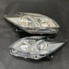 【送料無料】トヨタ プリウス ZVW30 30系 純正ヘッドライト 左右セットのサムネイル