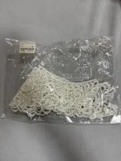 ロビンソン　つけ襟　レース　シンガポール