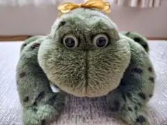 GUND カエル ぬいぐるみ 黄色いリボン付きのサムネイル