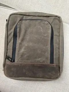 [新品に近い] WaterFieldのアクセサリーバッグ