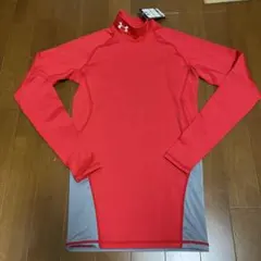 アンダーアーマー　サッカー　ハイネックインナー　SMサイズ
