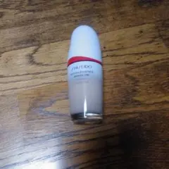 SHISEIDO エッセンススキングロウファンデーション　240