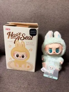 ラブブ　have a seat POP MART