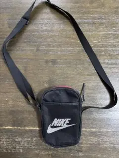 Nike メッシュショルダーバッグ ブラック
