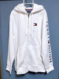 TOMMY HILFIGER ホワイト パーカー　XL