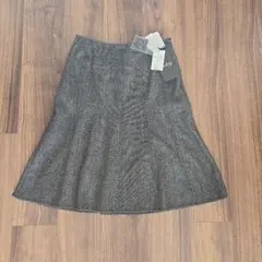 【新品未使用】Modify　モディファイ　グレー フレアスカート