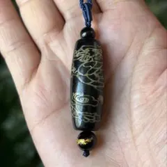 皇帝龍 金龍天珠 ルチル ブラック翡翠 ネックレス 一点物 金属フリー 皇帝龍 金龍天珠 ルチル ブラック翡翠 ネックレス 一点物 金属フリー
