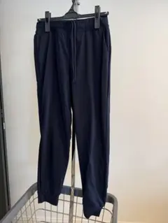 ユニクロ ウルトラストレッチアクティブジョガーパンツ 丈標準 ネイビー M