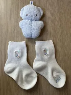ファミリアベビー靴下10〜12㎝➕Babygro タオル地ブルーのぬいぐるみ
