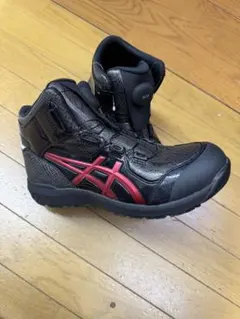 アシックス ウィンジョブCP401 - メルカリ