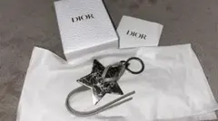 Dior スターモチーフ チャーム キーホルダー