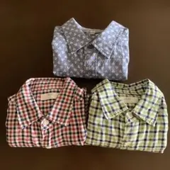 半袖シャツ 3枚セット（青小花柄・赤チェック・緑チェック）　ユニクロ