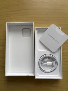 iPhone14 箱のみ　LightningケーブルCタイプ付属