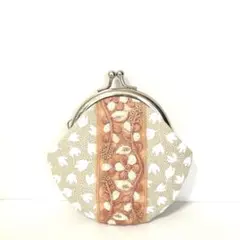 大人可愛い刺繍リボン付のがま口