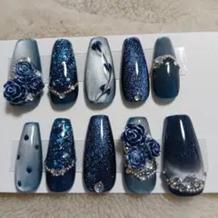 成人式、(花束)青いネイルチップ