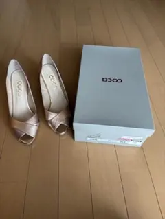 COCCO ゴールド オープントゥ ハイヒール