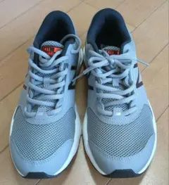 NEW BALANCE 411 TechRide スニーカー26cmのサムネイル