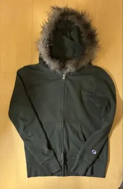 Champion ファージップパーカー　短丈