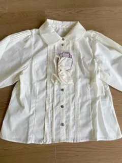 新品タグ付き　くる実コラボ　ホワイト 長袖