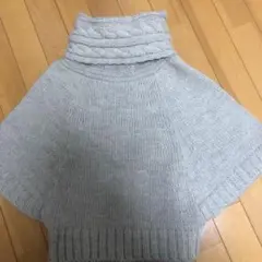 素敵！新品イタリア製　ニットポンチョ