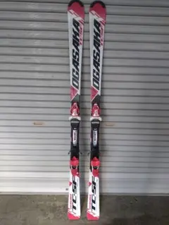 OGASAKA TRIUN スキー板 レッド ブラック トライアン SL - メルカリ
