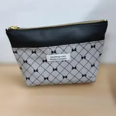 リボン模様ポーチ★ハンドメイド