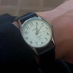 arm watch rétro vintage