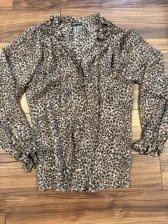 ヌメロヴェントゥーノ ヒョウ柄 シフォンブラウス 長袖 - メルカリ
